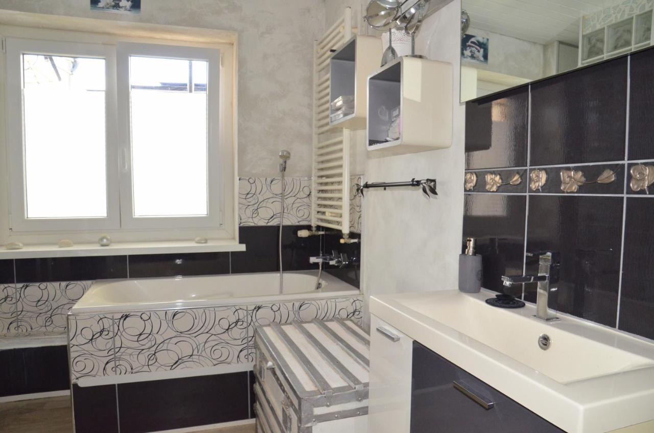 Chambre Chez Nous Hotel Ferques ภายนอก รูปภาพ